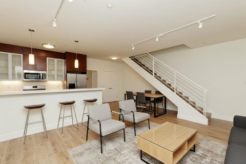 Photo of 1565 32nd Street #4, Oakland, CA 94608 (MLS # 41124146)