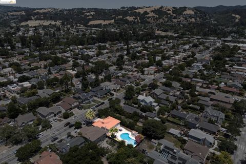 A home in San Leandro