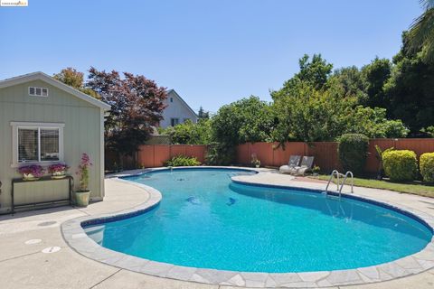 A home in San Leandro