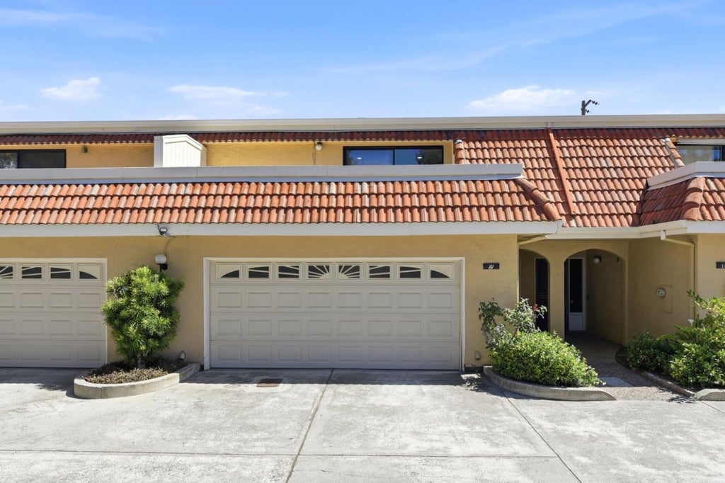 Photo of 1354 Dale Avenue #9, Mountain View, CA 94040 (MLS # ML82056220)