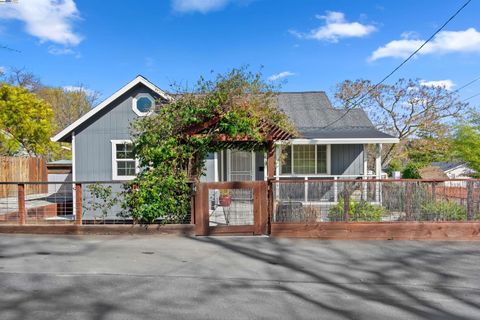 1200 Veale Avenue, Martinez, CA 94553 - MLS#: 41088097