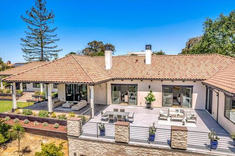 A home in Monte Sereno