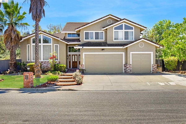 6299 SCENIC MEADOW LN, SAN JOSE, CA 95135 - Image 2ba4820c19481f422f56d05f9ba74e9c/1871288036