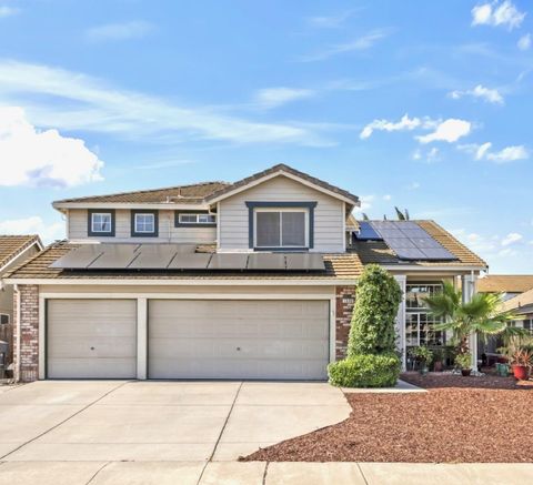 2090 Iroula Way Tracy CA 95377