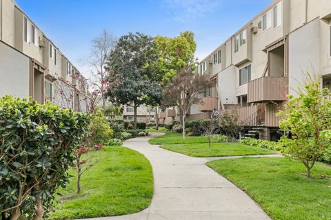 410 Auburn Way Unit 11, San Jose, CA 95129 - MLS#: ML82000514