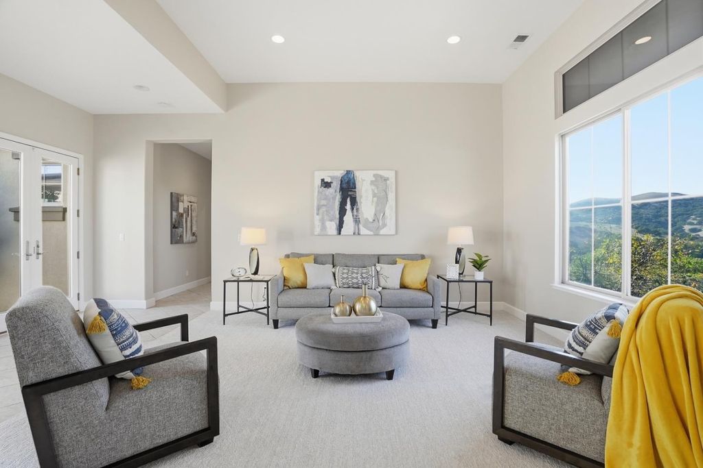 Photo of 979 Via Rodriguez, San Juan Bautista, CA 95045 (MLS # ML82026322)