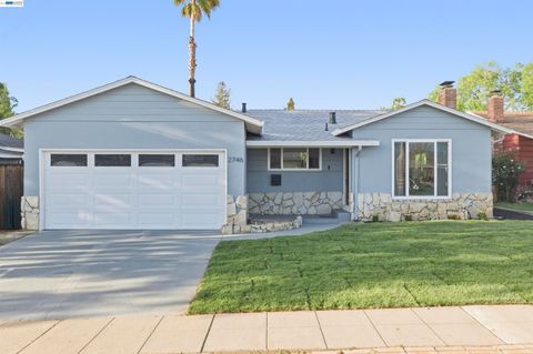 Photo of 2746 Kelly St, Livermore, CA 94551 (MLS # 41128264)