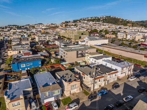 A home in Daly City