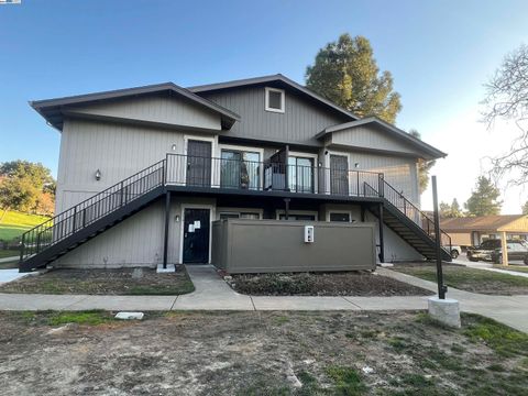 A home in Union City