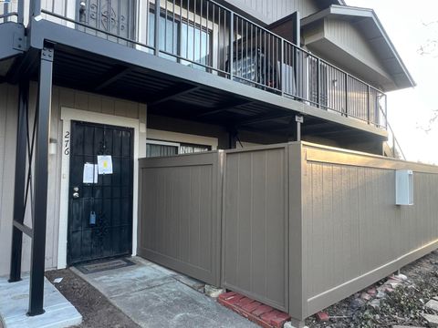 A home in Union City