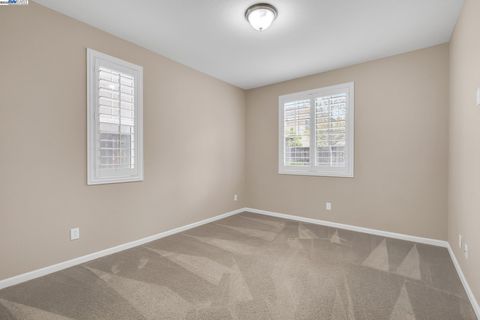 listing image 30