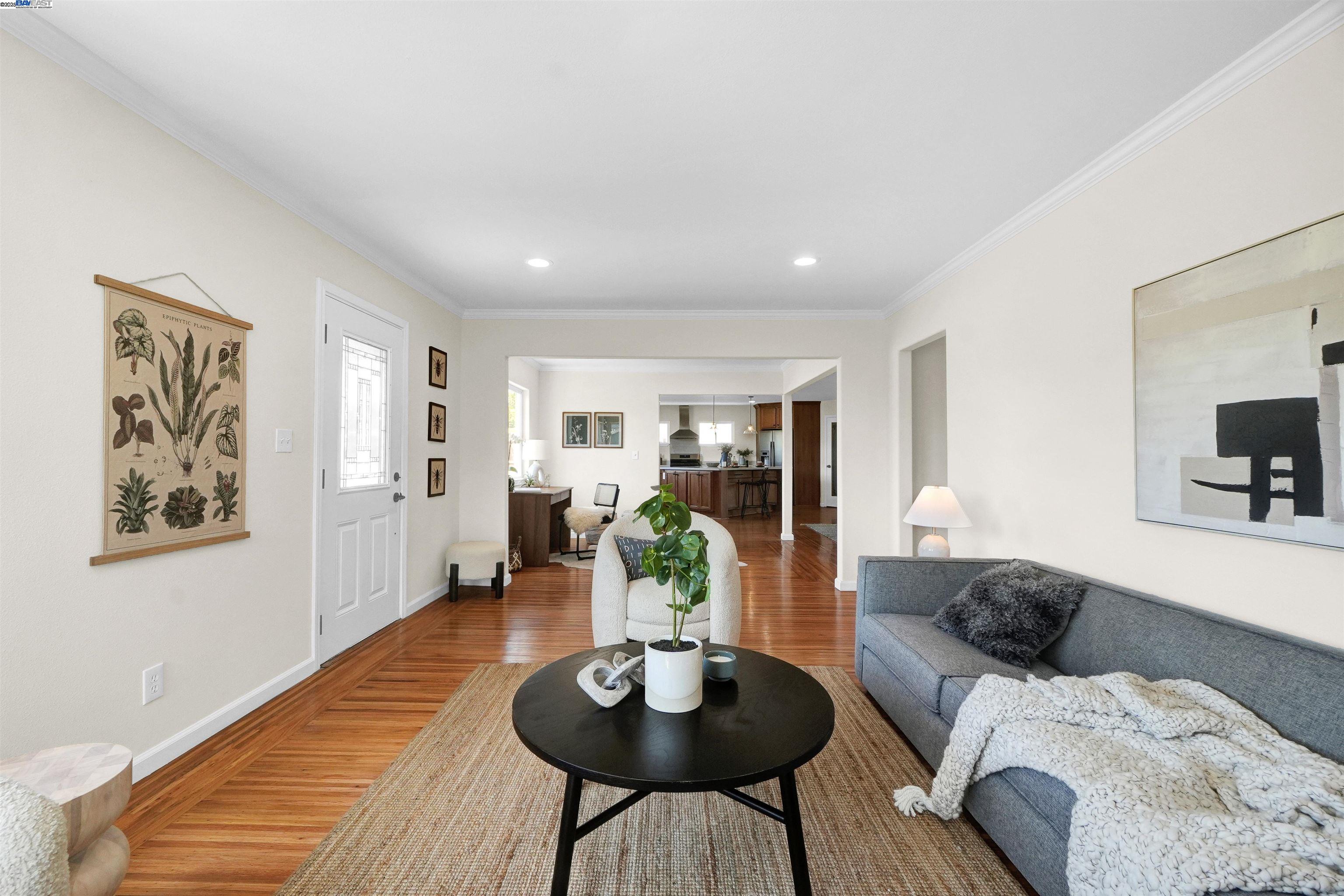 19548 Alana Rd