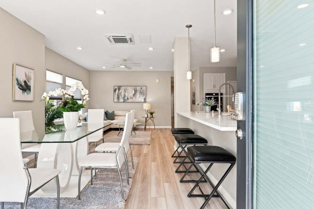 Photo of 220 Waters Park Circle #101, San Mateo, CA 94403 (MLS # ML82058555)