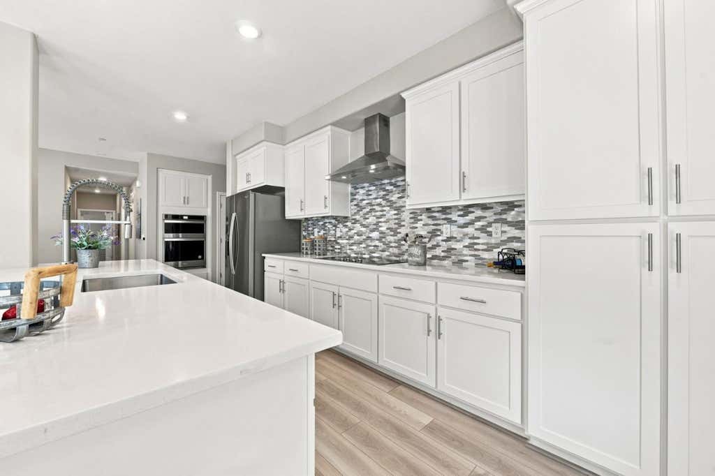 Photo of 220 Waters Park Circle #101, San Mateo, CA 94403 (MLS # ML82058555)