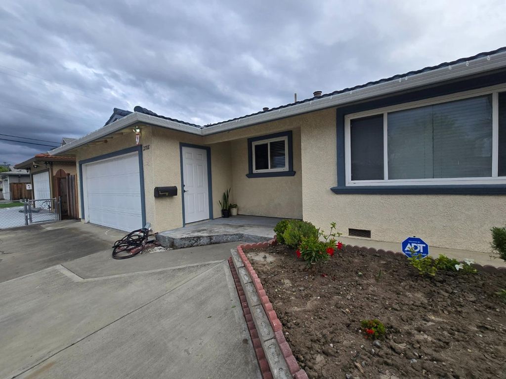 Photo of 2788 Tanglewood Drive, San Jose, CA 95127 (MLS # ML82048227)