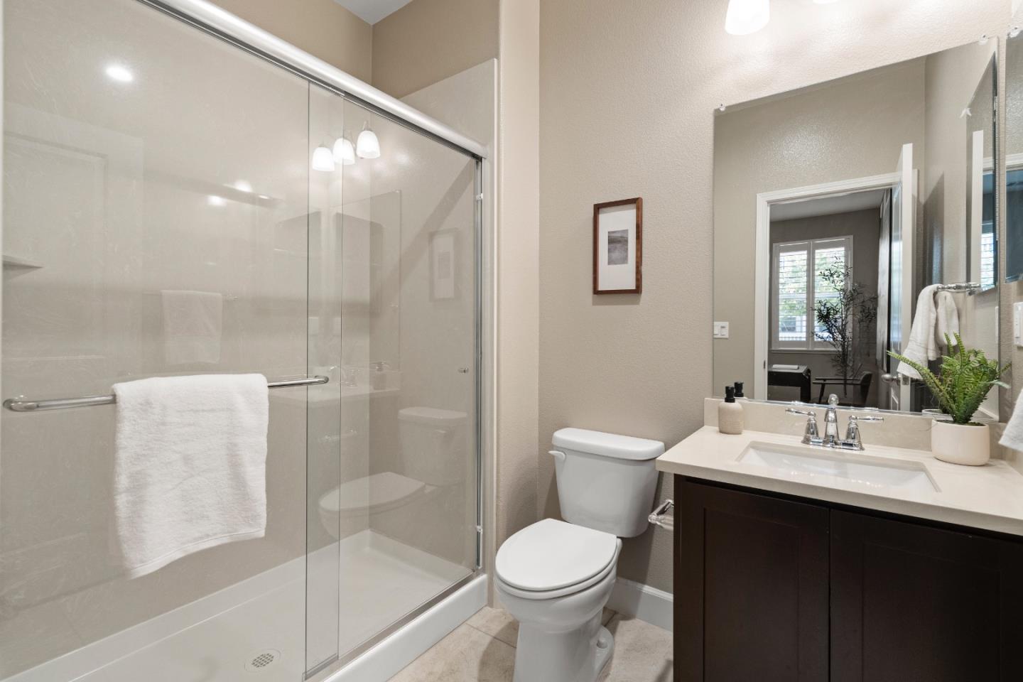 Sunnyvale, California 94086, United States, 3 Bedrooms Bedrooms, ,4 BathroomsBathrooms,Residential,Active,145621