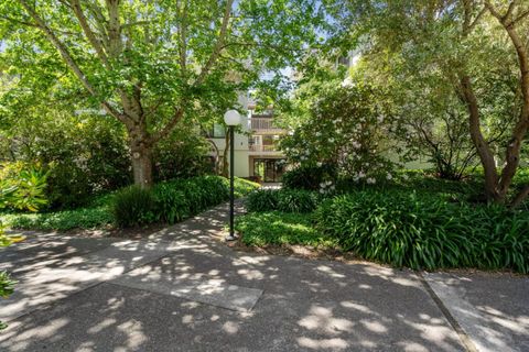 A home in San Bruno