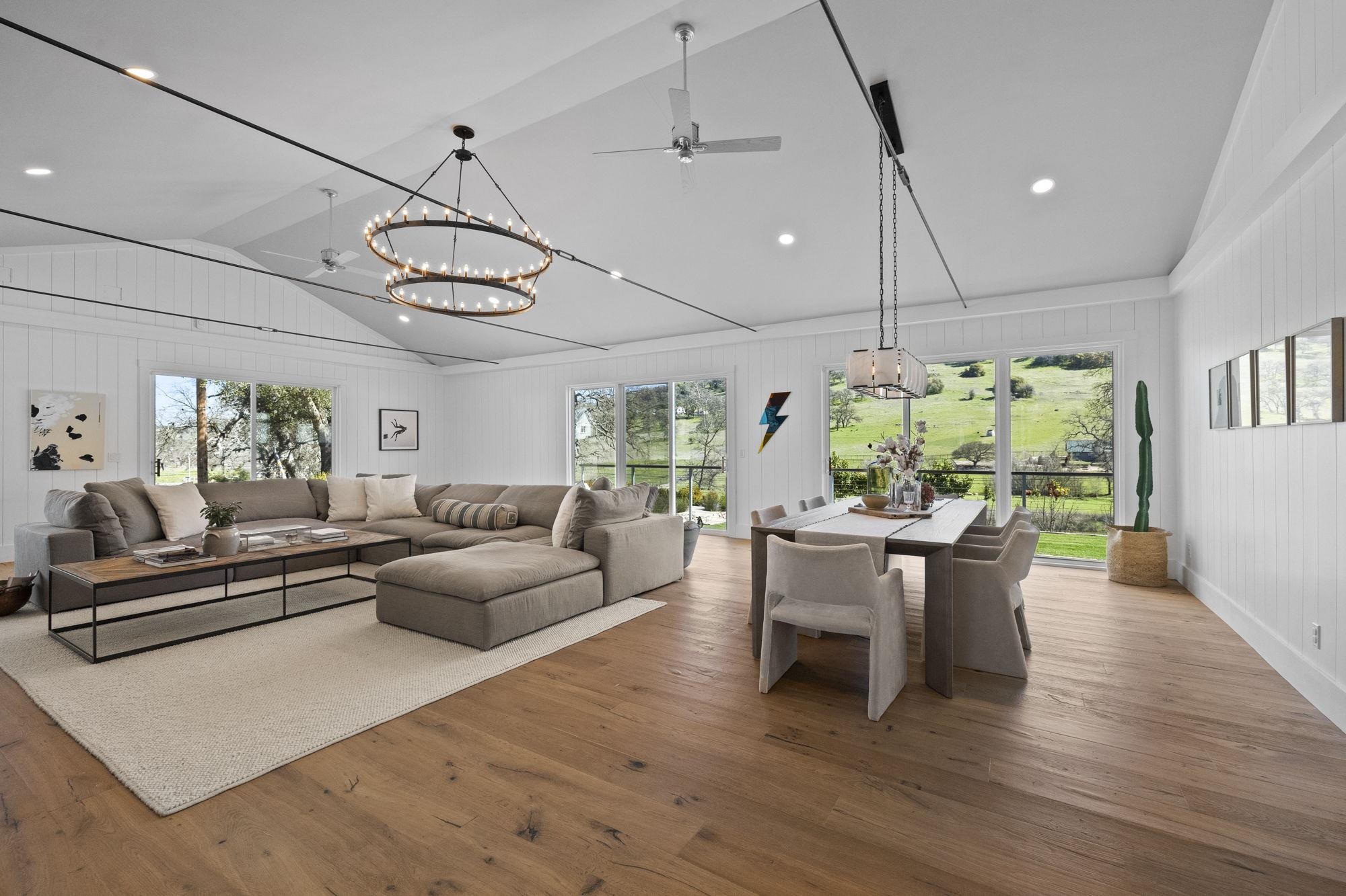 Angels Camp, California, 95222, United States, 4 Bedrooms Bedrooms, ,4 BathroomsBathrooms,Residential,Active,2015240