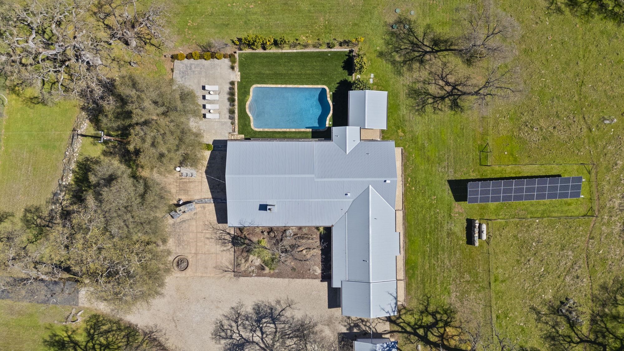 Angels Camp, California, 95222, United States, 4 Bedrooms Bedrooms, ,4 BathroomsBathrooms,Residential,Active,2015240