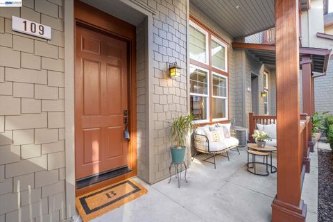Photo of 157 Zephyr Pl #109, Livermore, CA 94550 (MLS # 41121669)