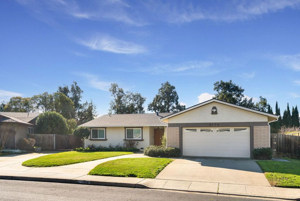 Photo of 4770 Olive Dr, Concord, CA 94521 (MLS # 41120343)