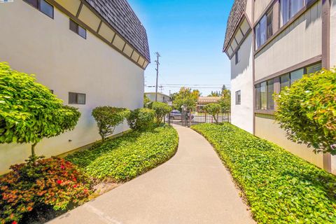 A home in San Leandro