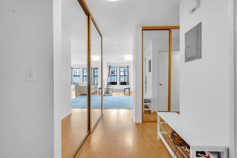 Photo of 1930 Mission Street #4, San Francisco, CA 94103 (MLS # ML82030225)