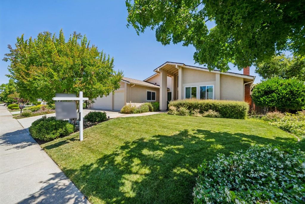 Photo of 6532 Timberview Drive, San Jose, CA 95120 (MLS # ML82047350)