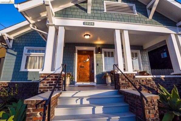 5726 CLAREMONT AVE, OAKLAND, CA 94618 - Image 2e6ce0e27ad1441c8f61ecf005a97367/3324177258