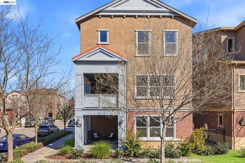 Photo of 1380 Brookline Loop, Pleasanton, CA 94566 (MLS # 41124946)