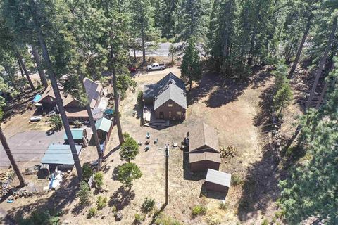 A home in Mi Wuk Village