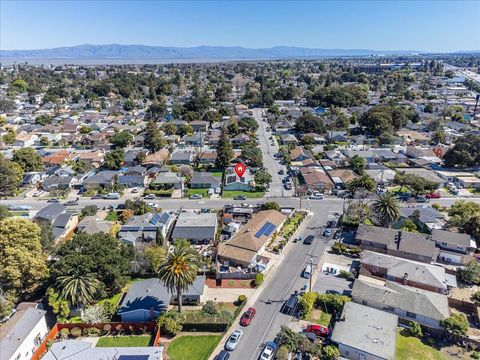 A home in East Palo Alto