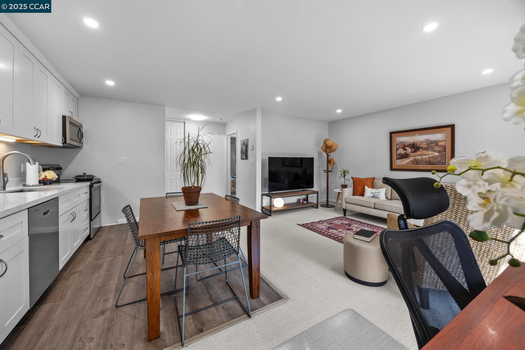 Concord, California 94518, United States, 1 Bedroom Bedrooms, ,1 BathroomBathrooms,Residential,Active,105781