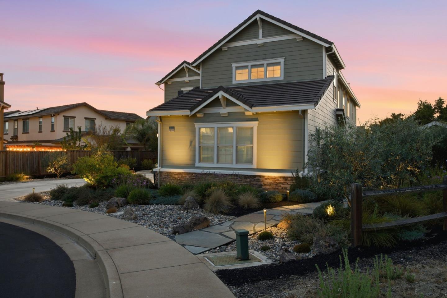 10115 Ridgeline Court