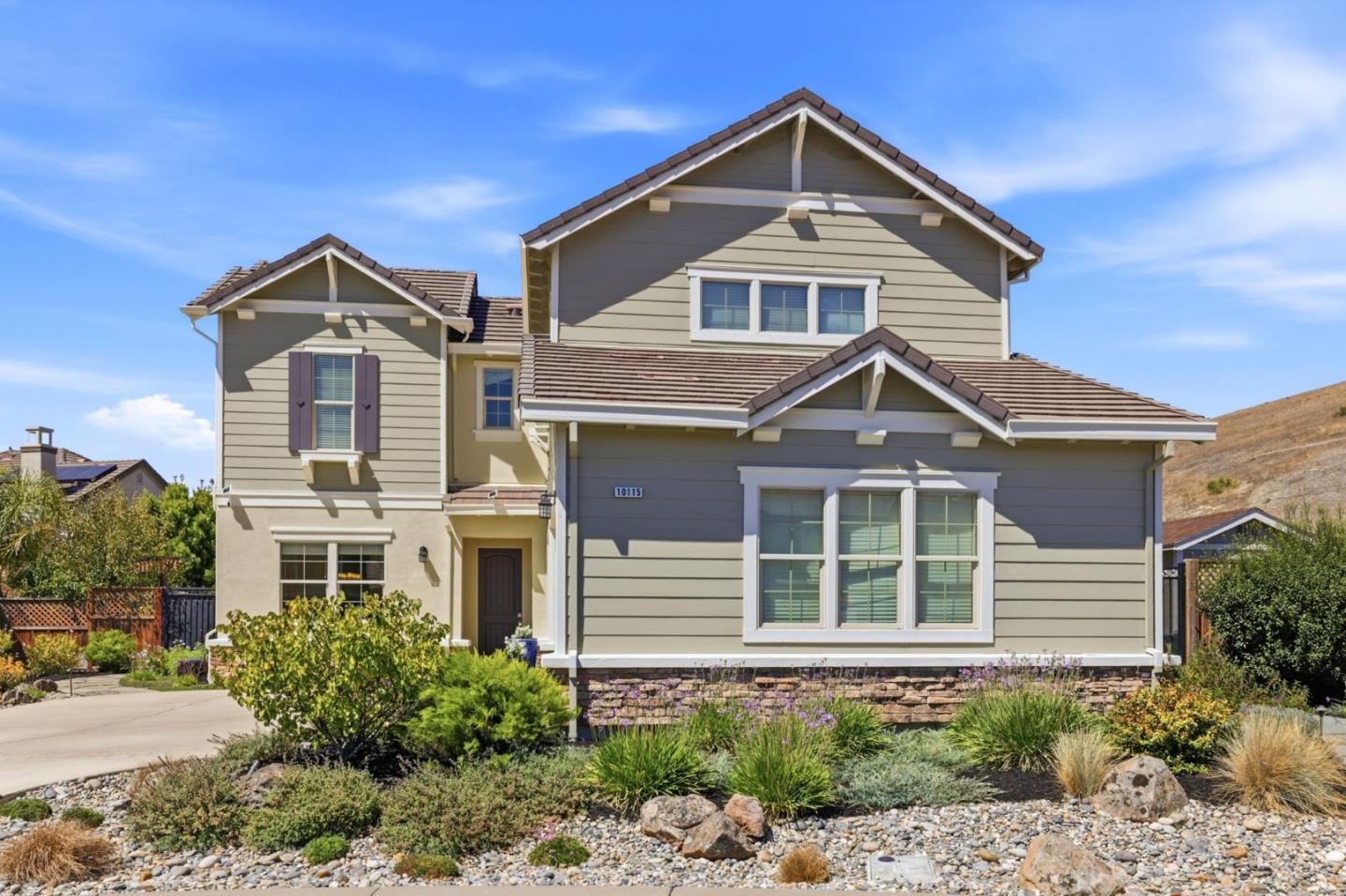 10115 Ridgeline Court