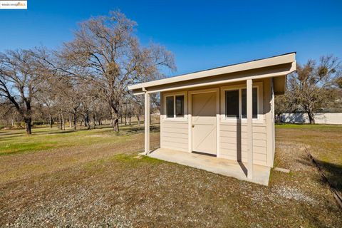 A home in Copperopolis