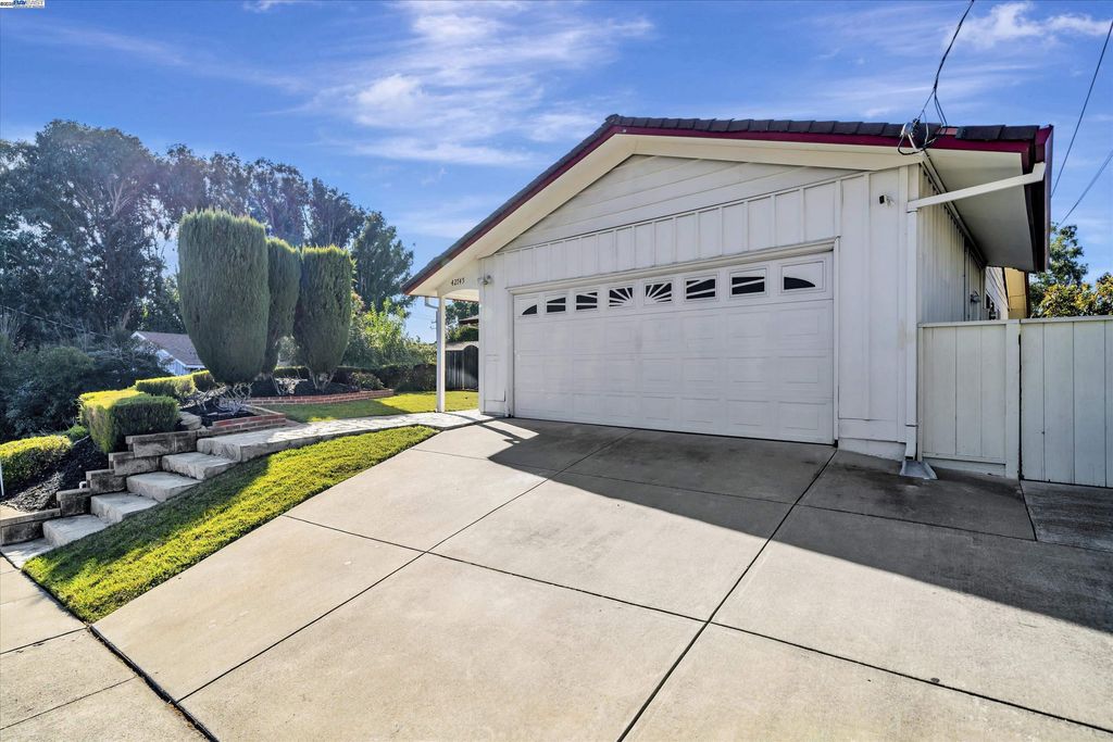 listing image 52