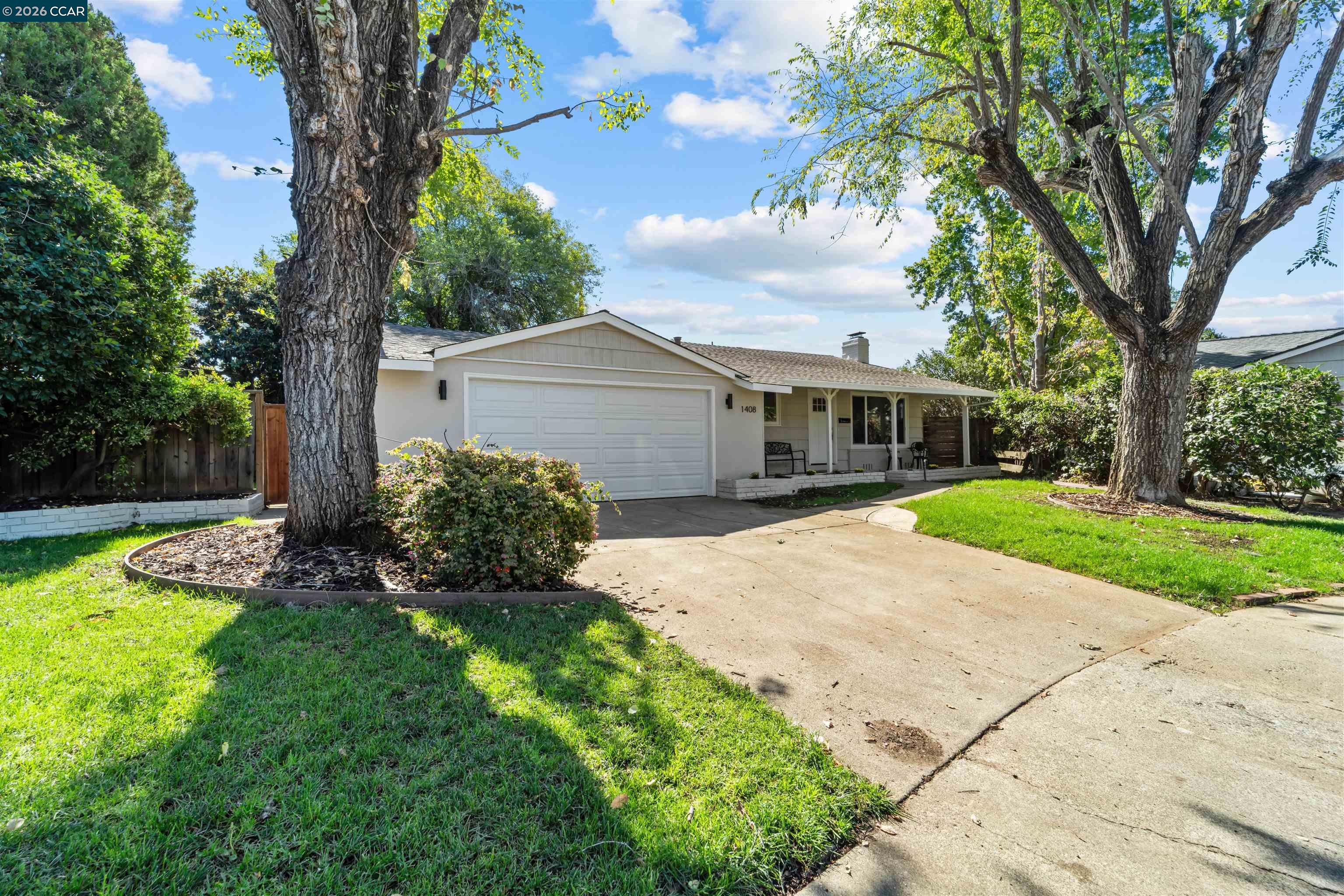 1408 Carmelita Ct