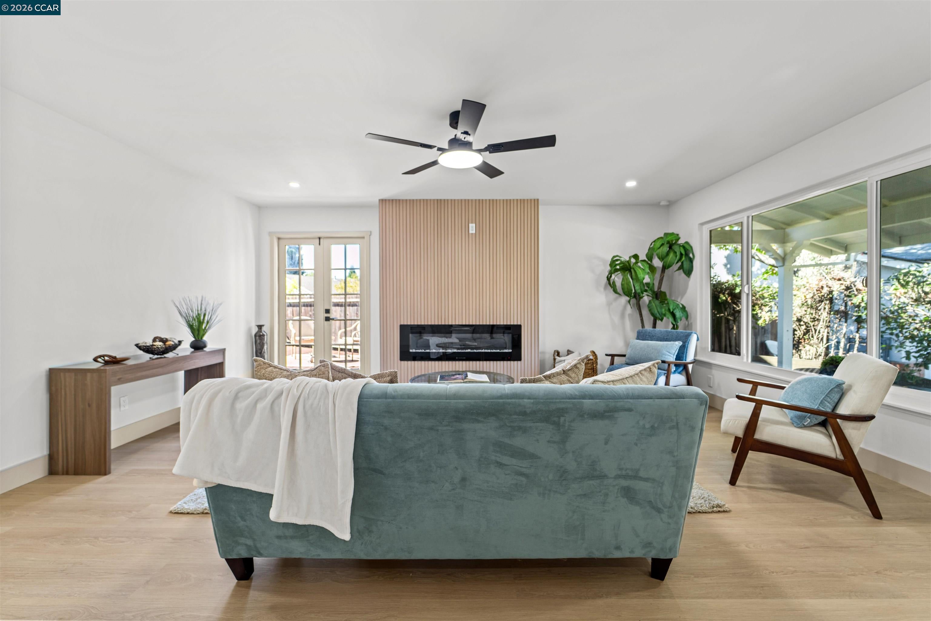 1408 Carmelita Ct