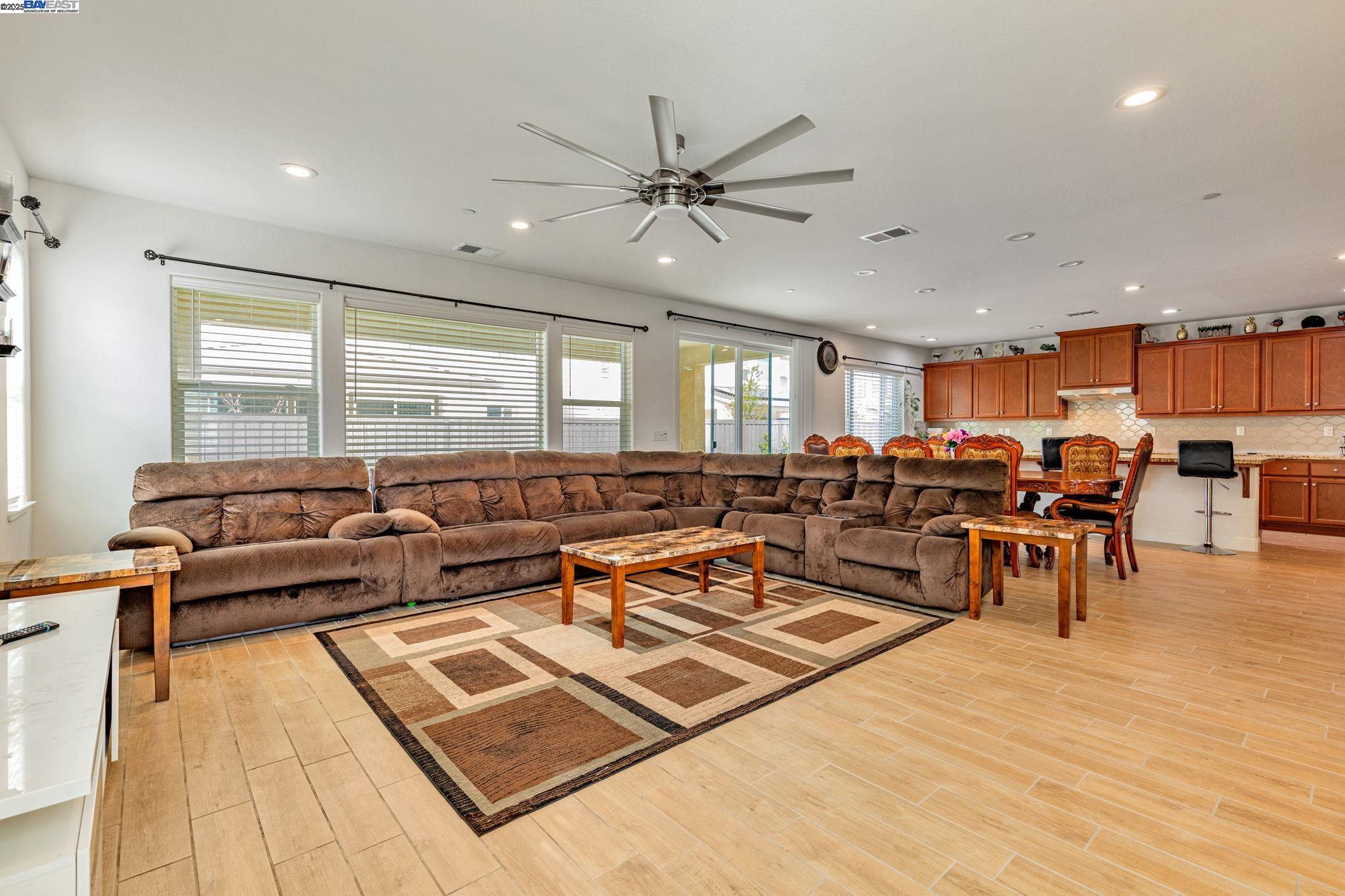 2389 Northington Dr