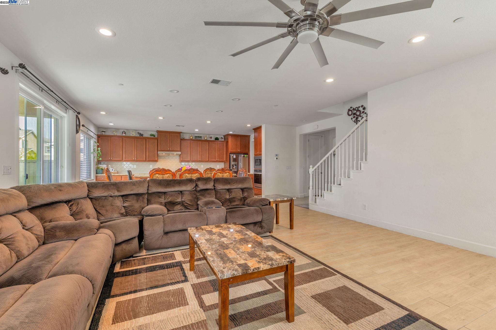 2389 Northington Dr