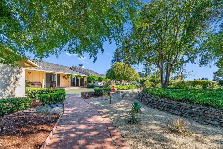 Photo 1 of 67 — 31 S Circle Dr, Santa Cruz, CA 95060