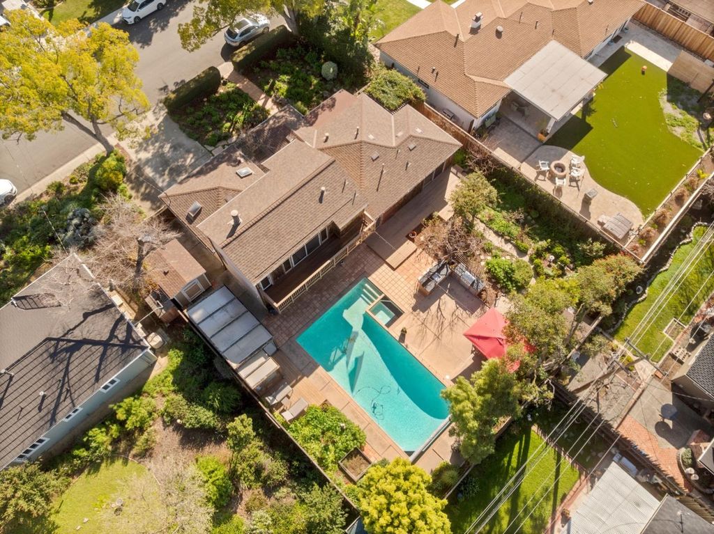 Photo of 14925 Joanne Avenue, San Jose, CA 95127 (MLS # ML82033741)