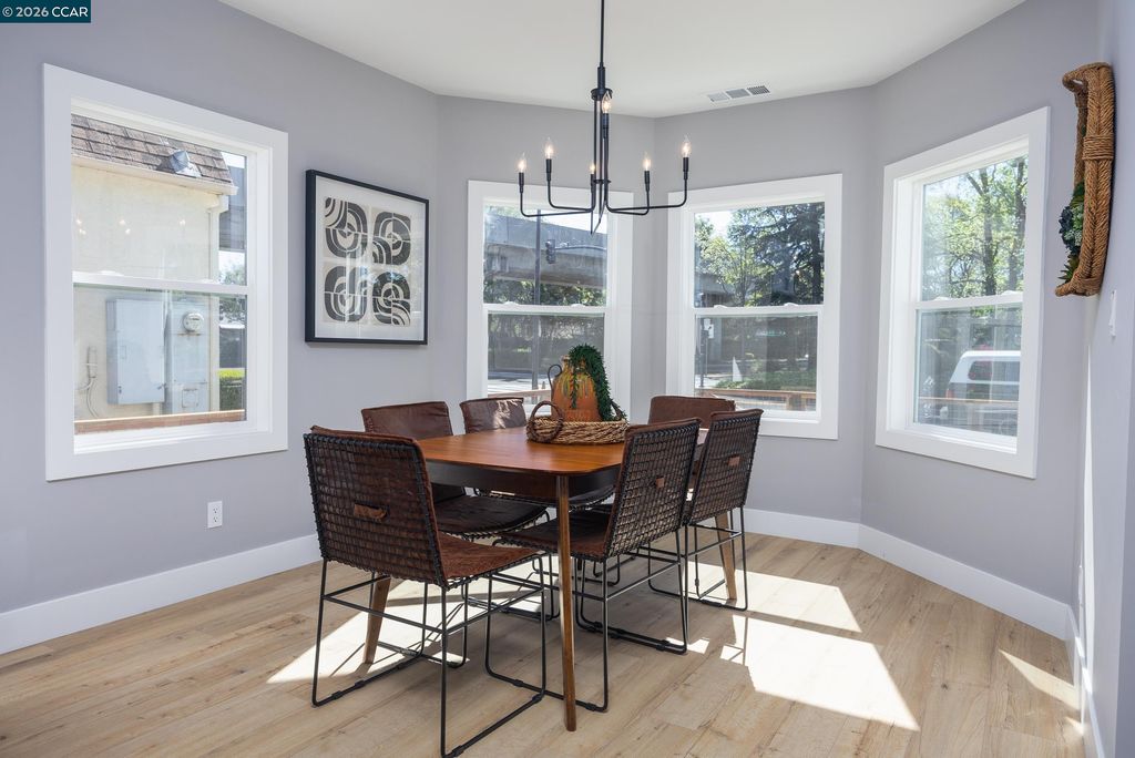 Photo of 2479 Pacheco St, Concord, CA 94520 (MLS # 41135586)