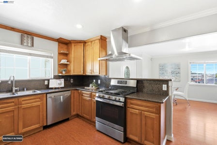 5237 FRESNO AVE — listing photo 15