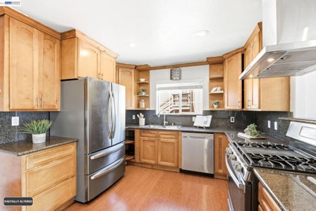 5237 FRESNO AVE — listing photo 14
