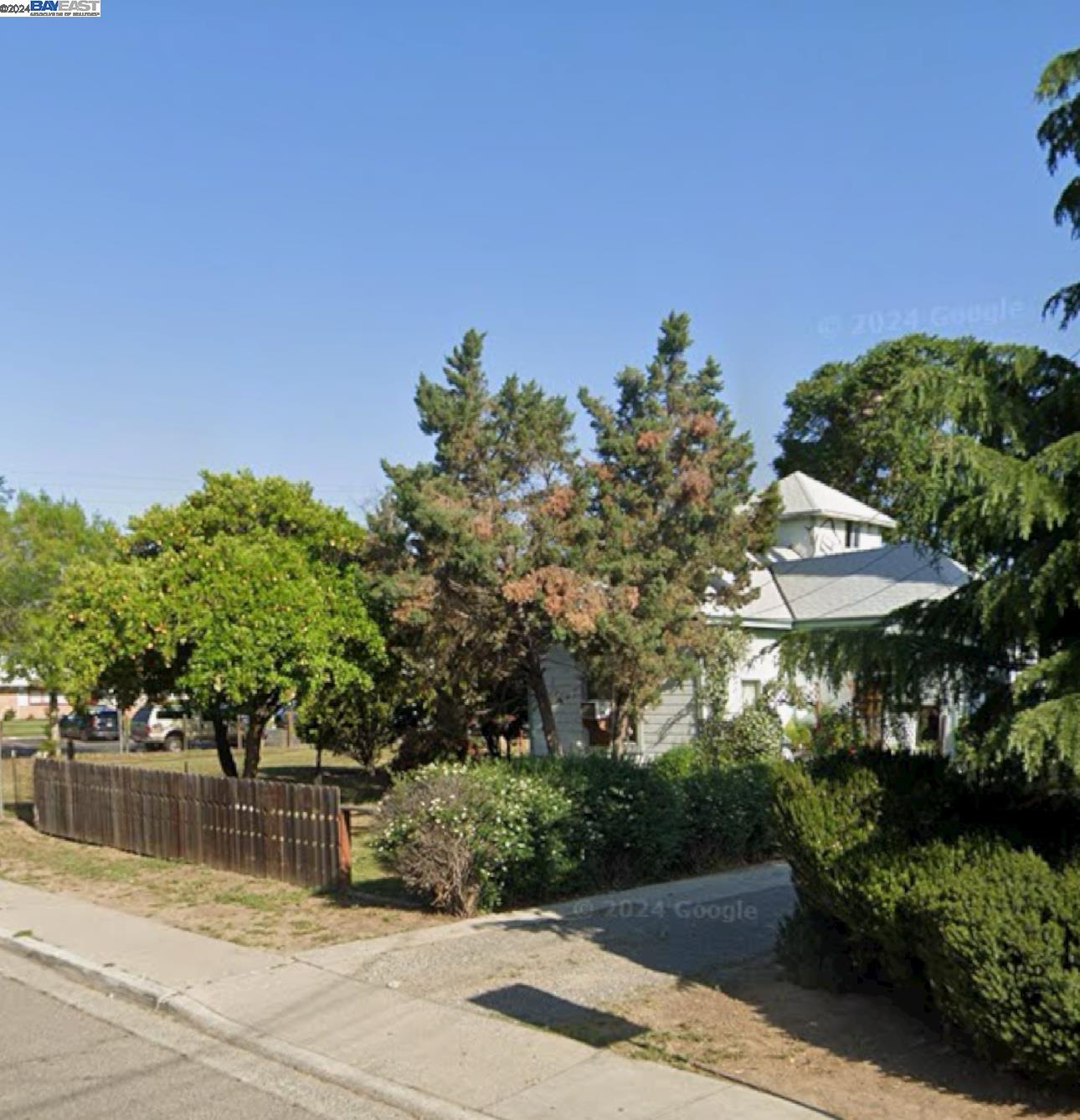 710 S Emerald Ave