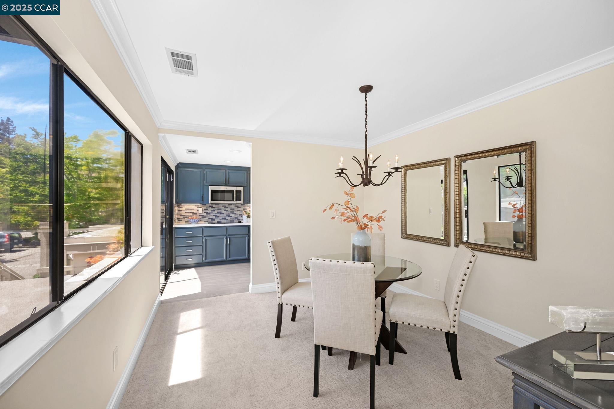 Walnut Creek, California 94595, United States, 2 Bedrooms Bedrooms, ,2 BathroomsBathrooms,Residential,Active,134119