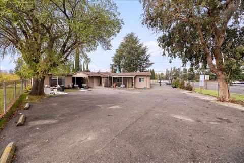 A home in Campbell