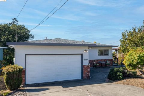 A home in El Cerrito